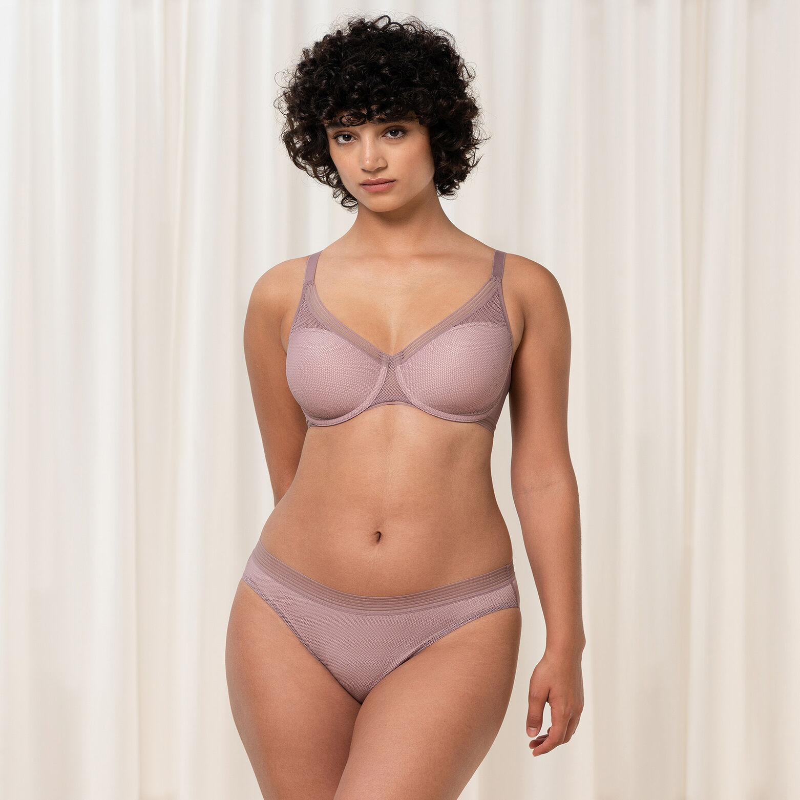 TRIUMPH INFINITE SENSATION MINIMISER GRIS