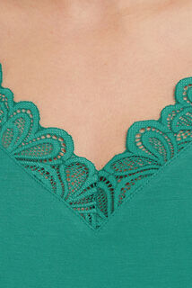 SYARA TEE SHIRT MANCHES COURTES VERT