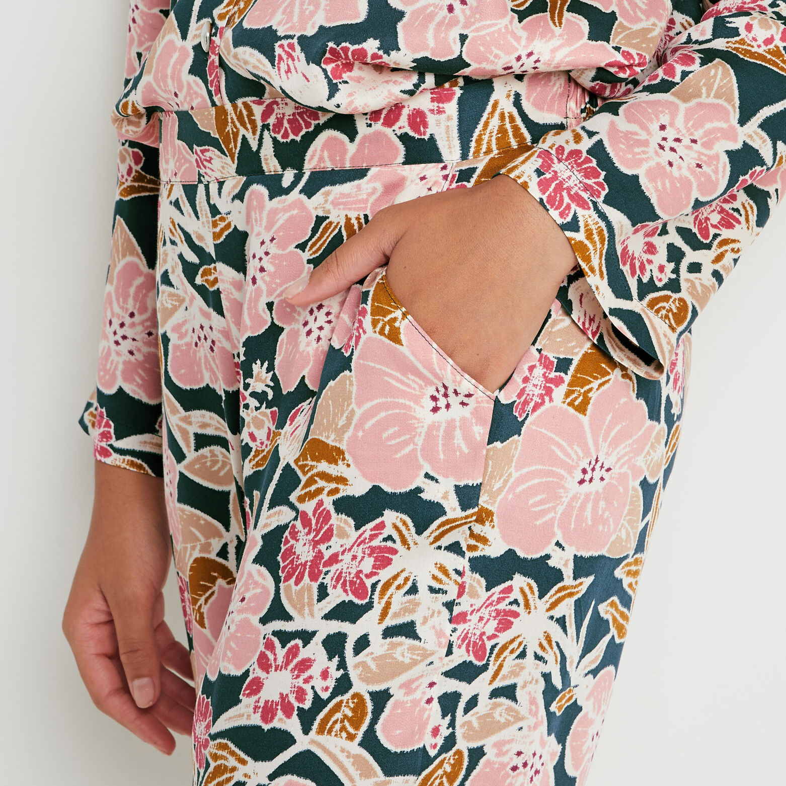 AROME PANTALON DROIT VISCOSE VERT/ROSE