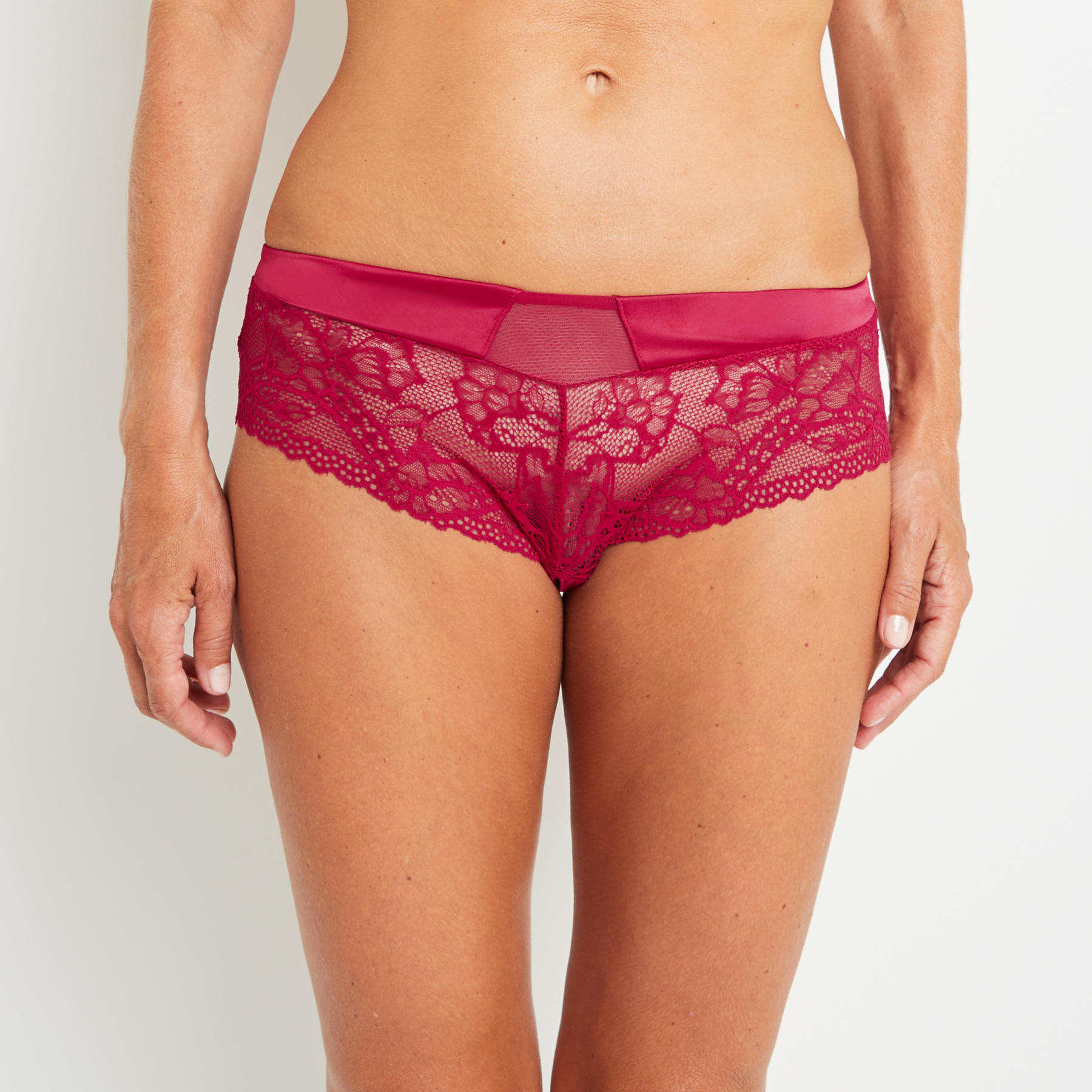 TRINITY SHORTY DENTELLE ROUGE