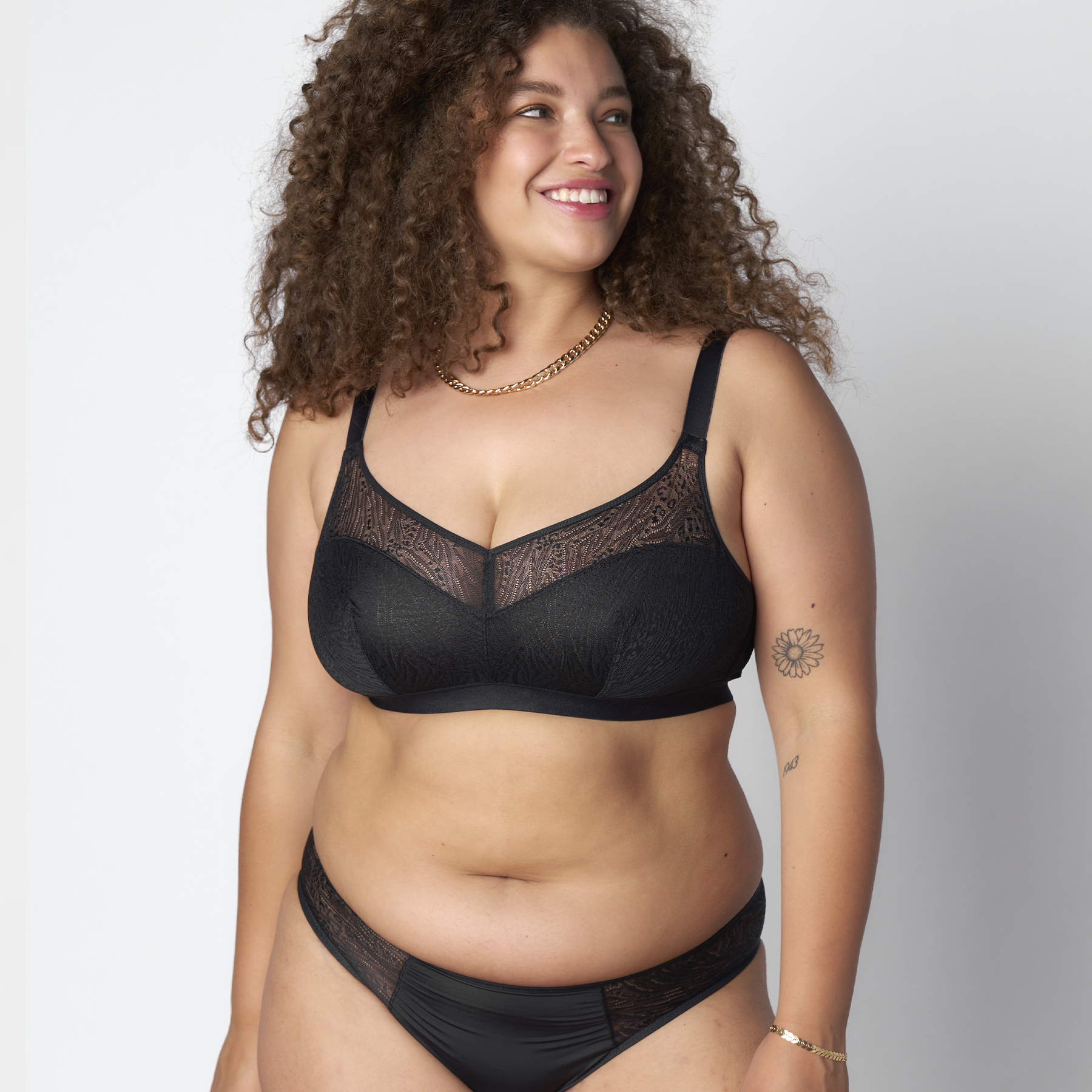 OLENA Soutien-gorge sans armatures NOIR