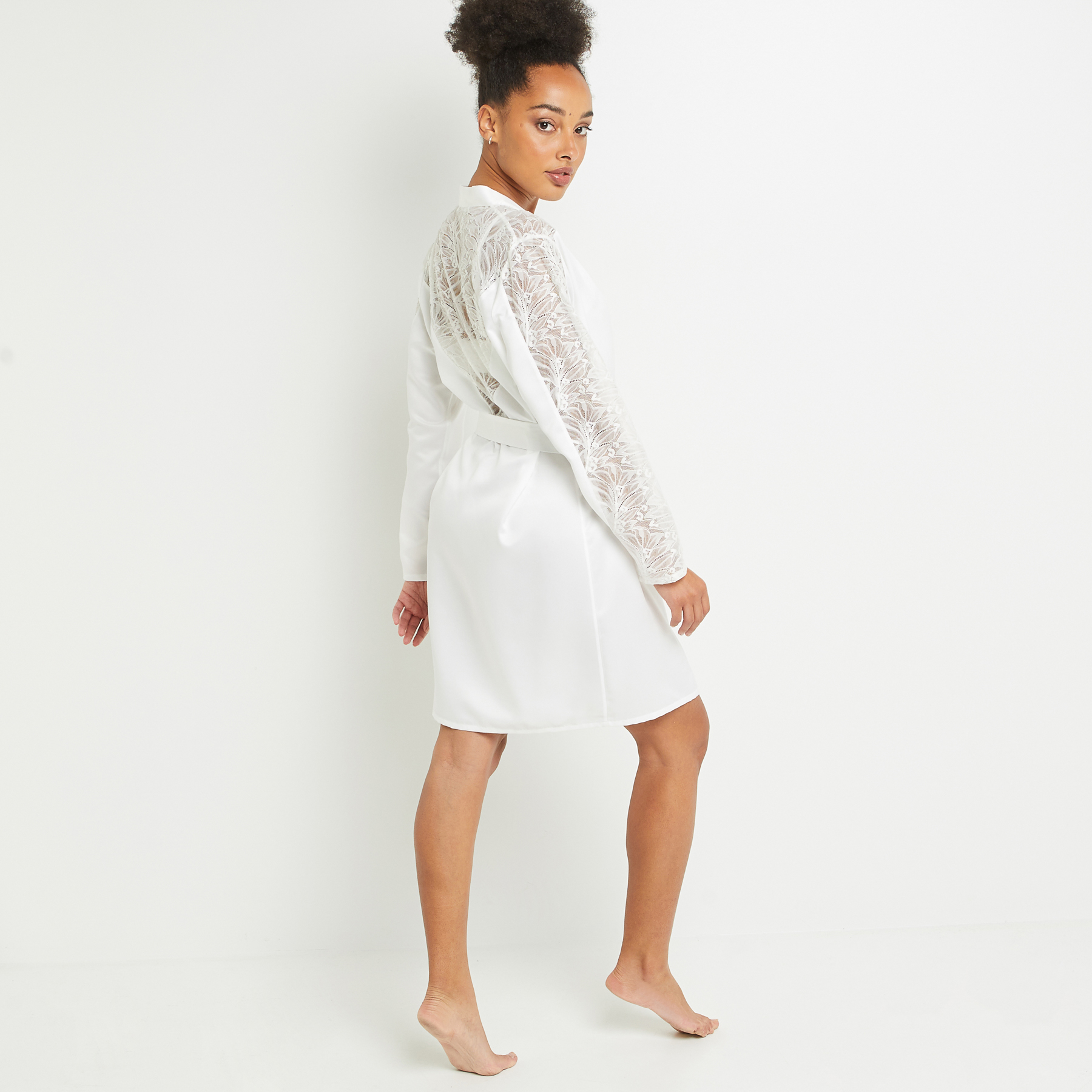 TINA DESHABILLE DENTELLE BLANC