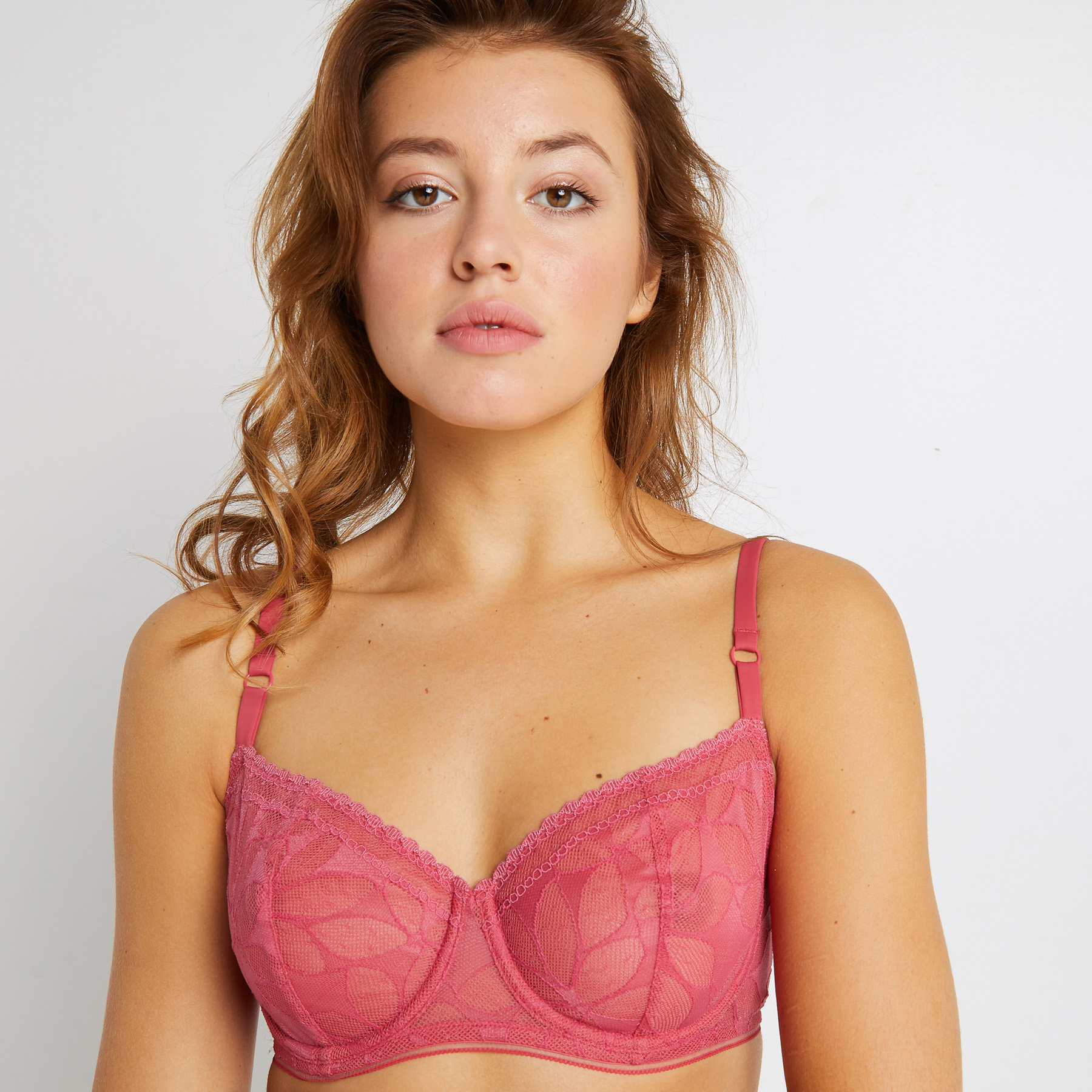 ANAELLE SOUTIEN-GORGE CORBEILLE ROSE