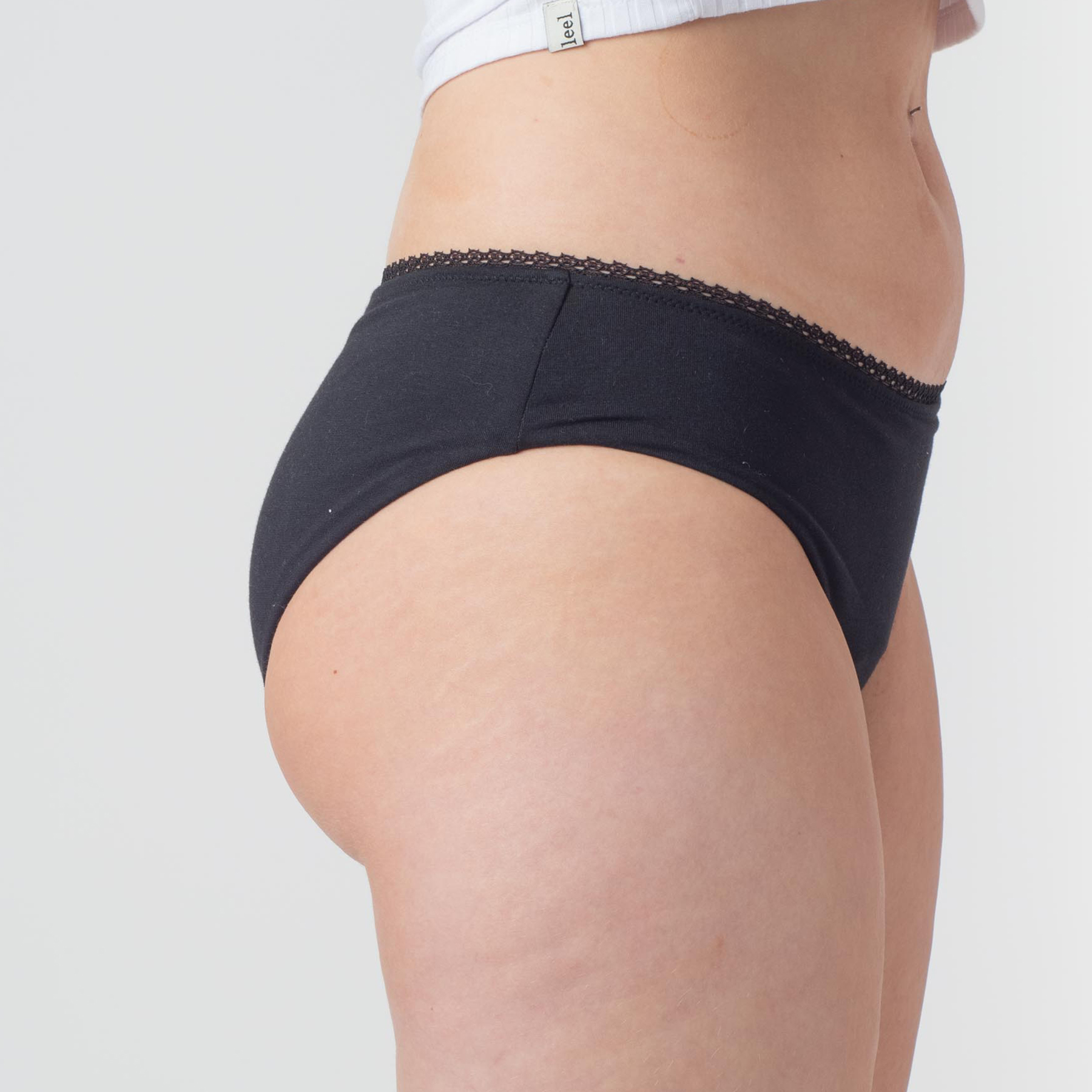AGATHE Culotte menstruelle flux moyen NOIR