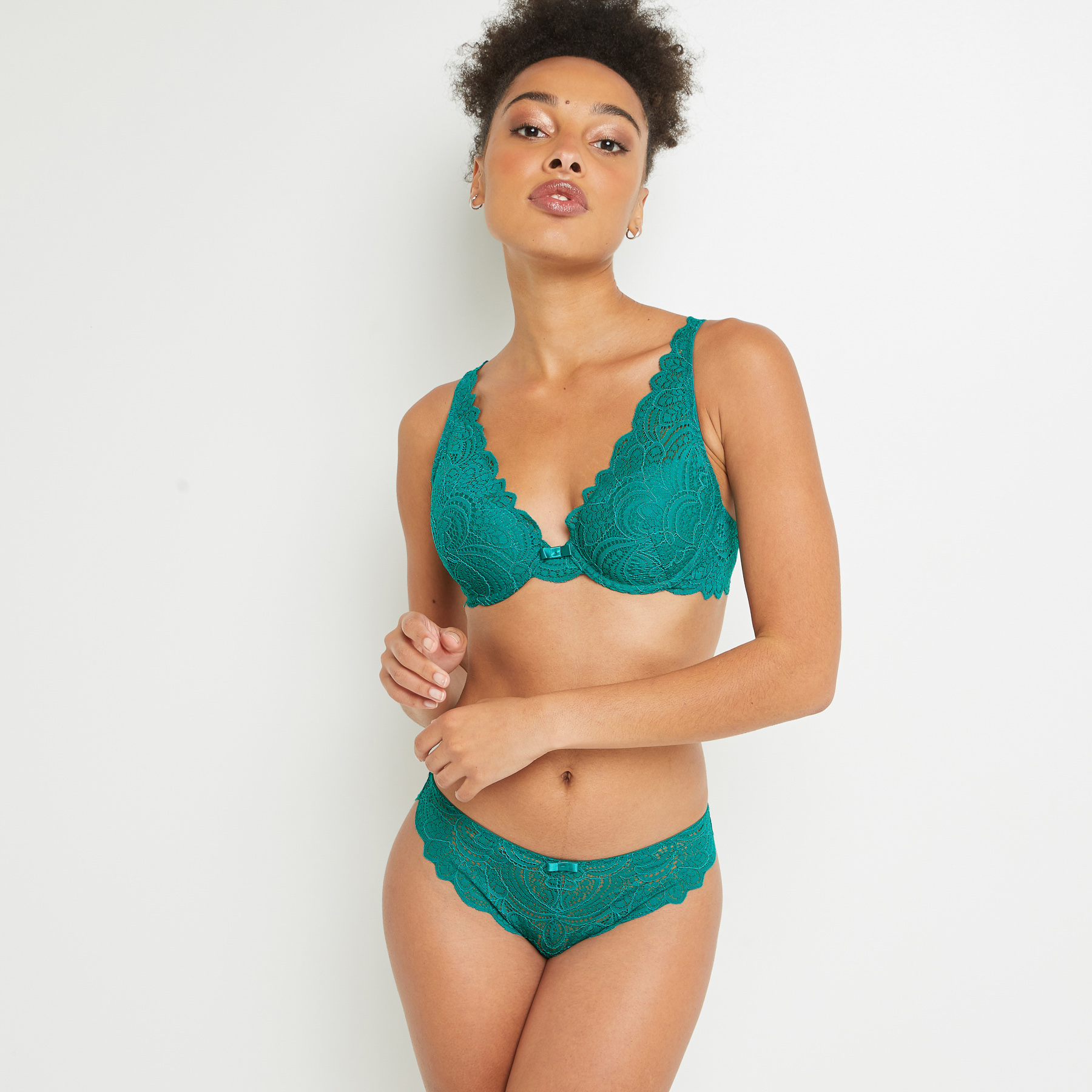 DENTELLE CULOTTE VERT