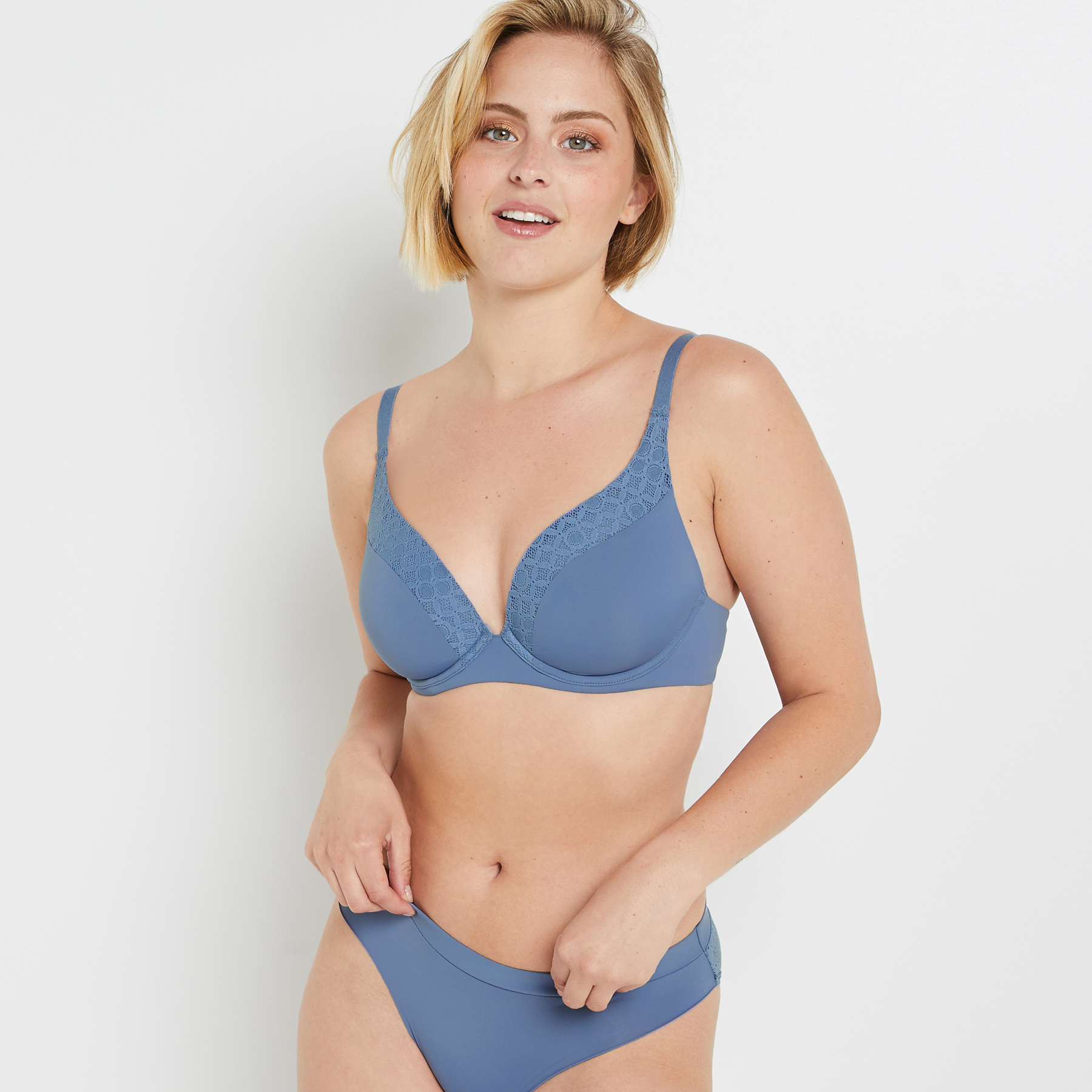 SOUTIEN-GORGE AMPLIFORME PLUNGE BLEU