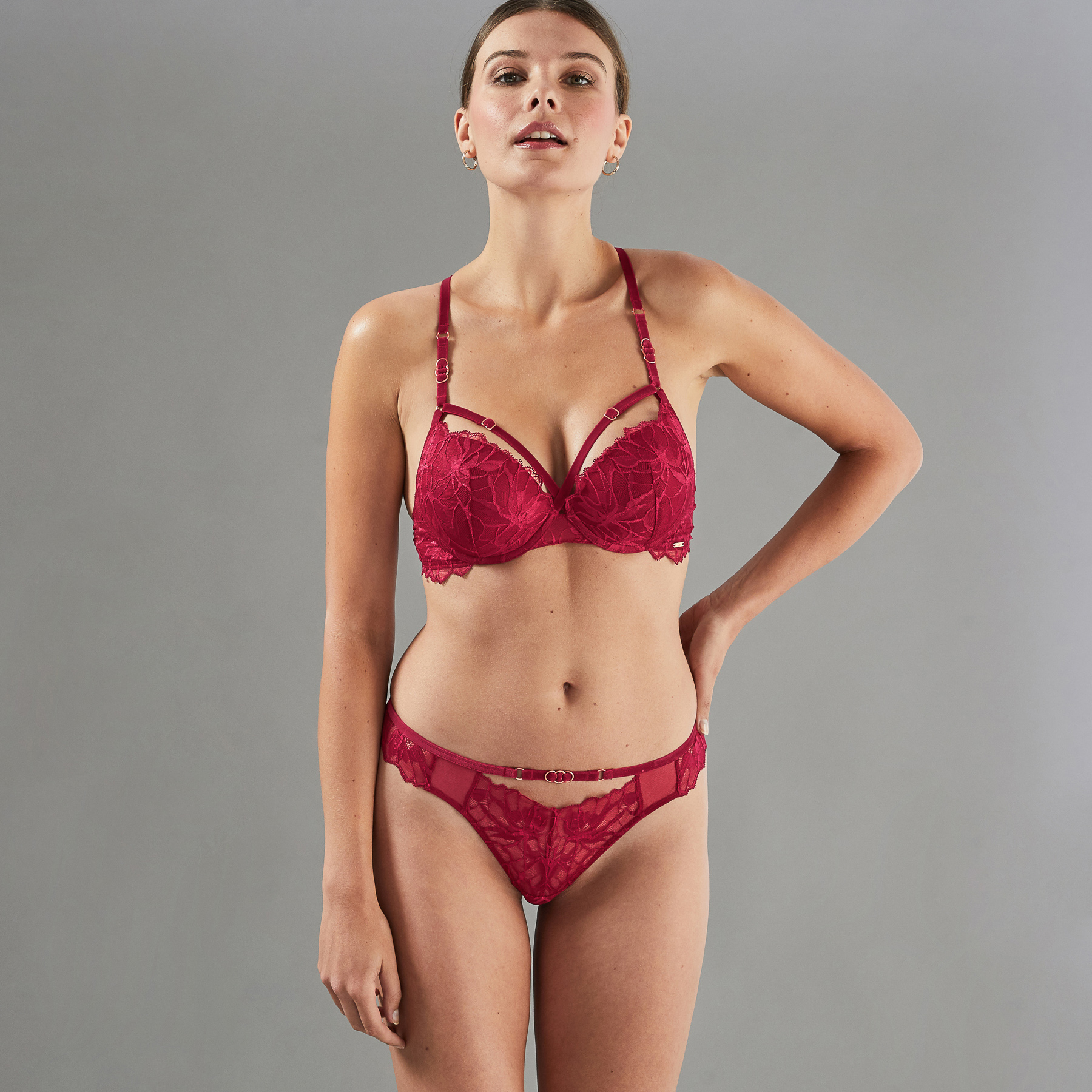 APOLLON TANGA DENTELLE BORDEAUX