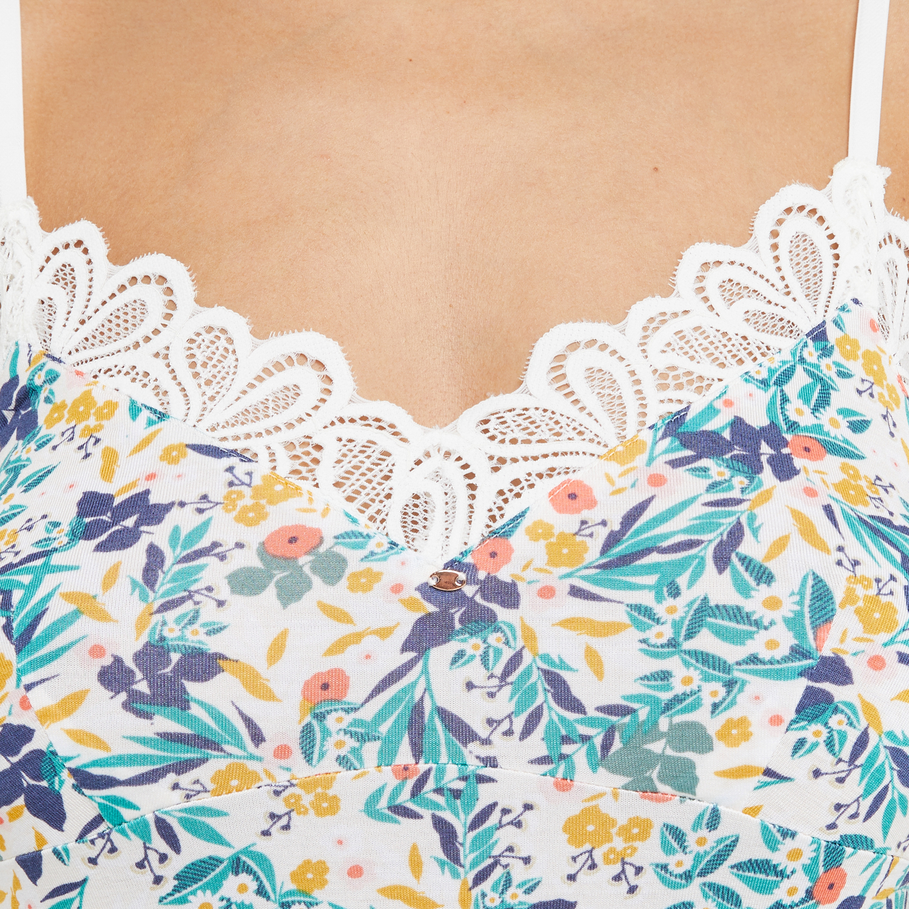 SYARA NUISETTE VISCOSE BLANC/VERT