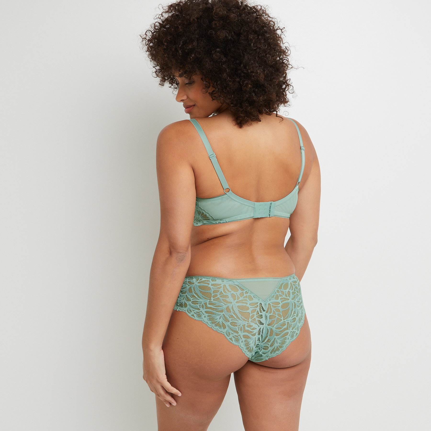 BERRIE SHORTY DENTELLE RECYCLEE Vert clair