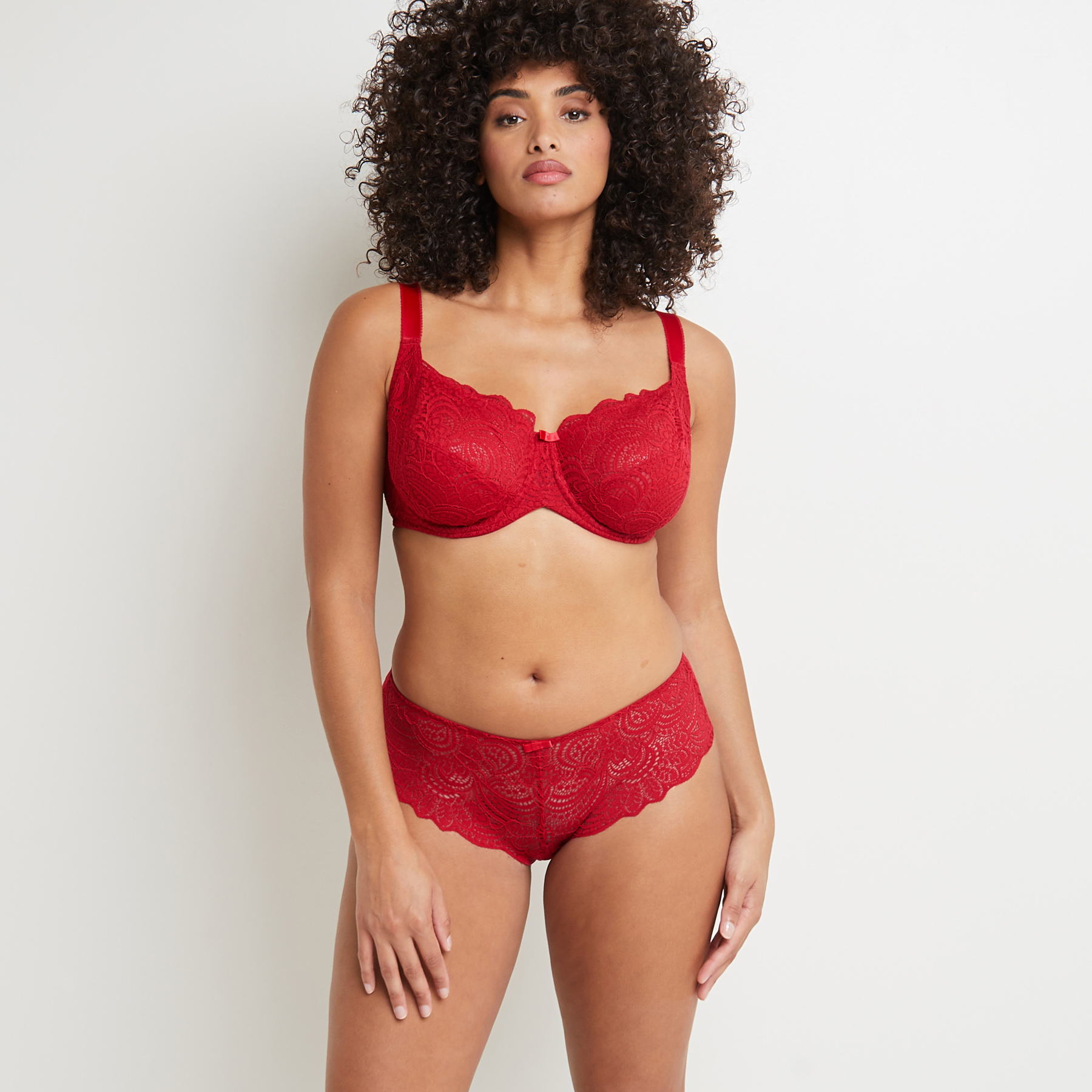 DENTELLE CULOTTE DENTELLE ROUGE