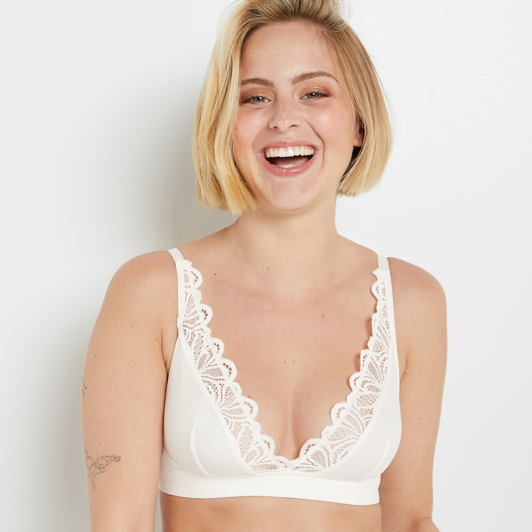 SYARA SOUTIEN-GORGE SANS ARMATURES ECRU