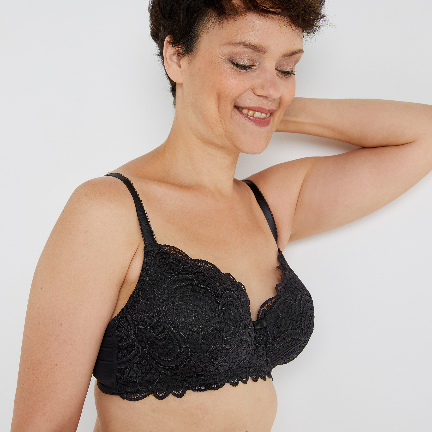 DENTELLE SOUTIEN-GORGE POST OPERATOIRE NOIR