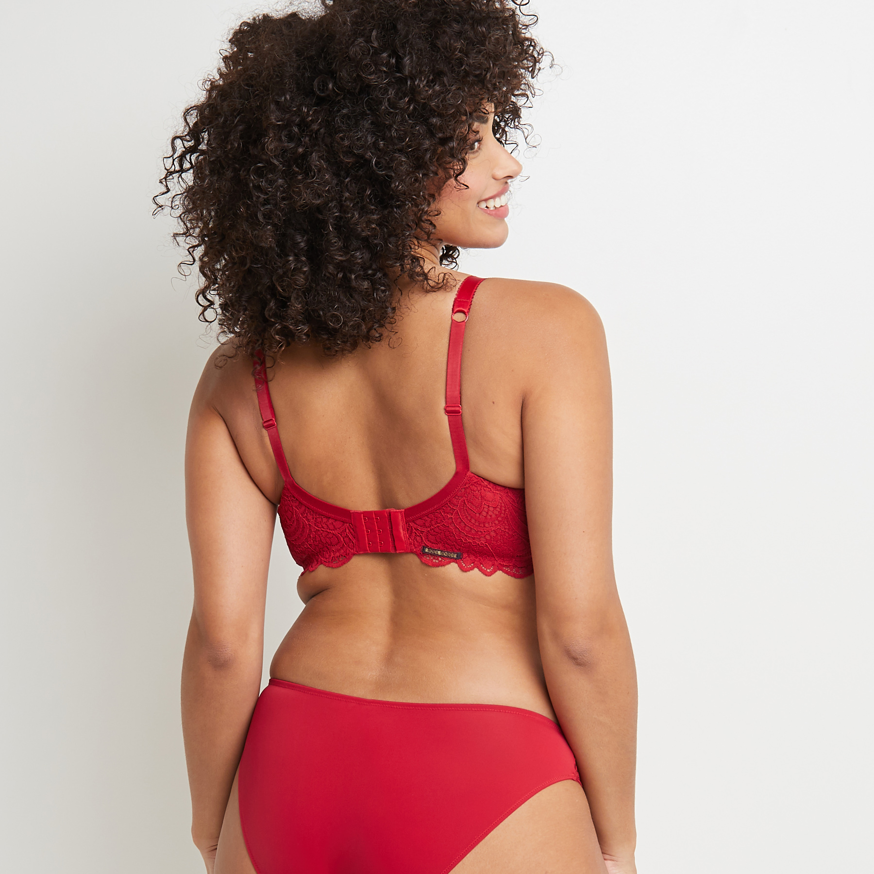 DENTELLE SOUTIEN-GORGE EMBOITANT ROUGE