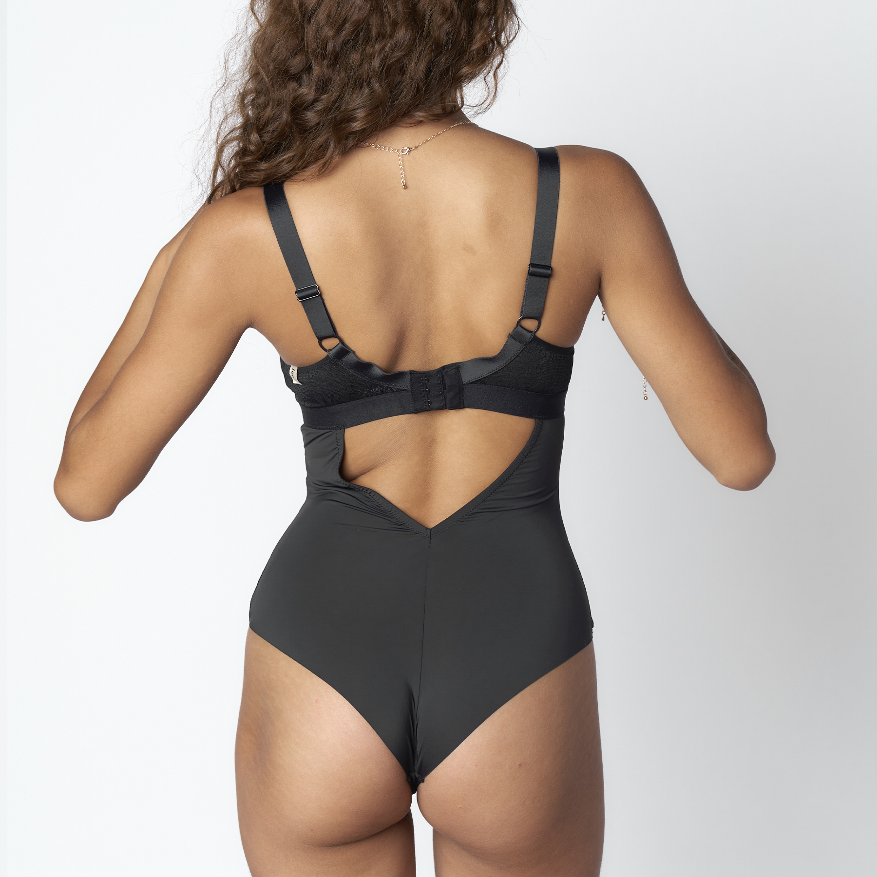 OLENA Body sans armatures NOIR