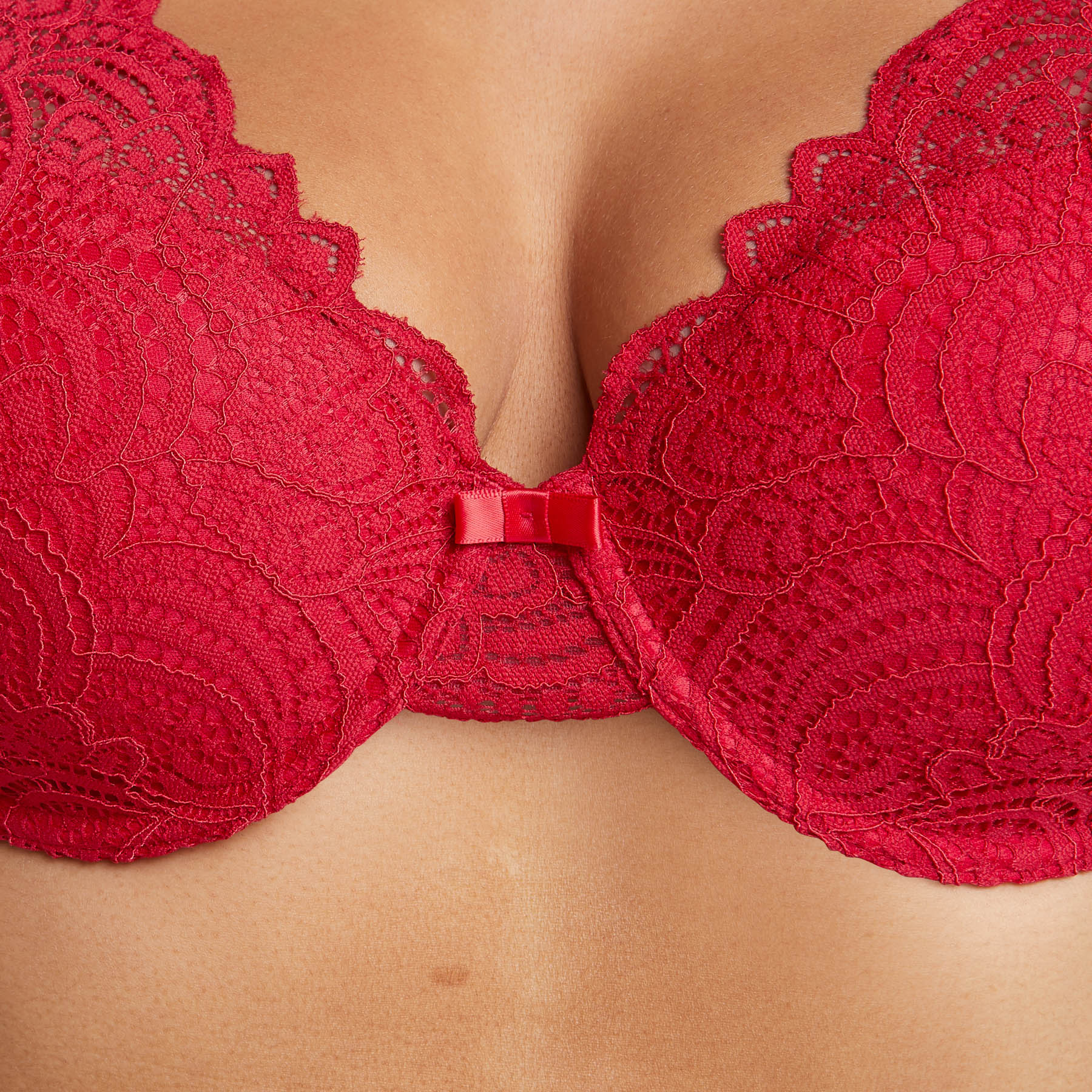DENTELLE SOUTIEN-GORGE AMPLI FOULARD ROUGE