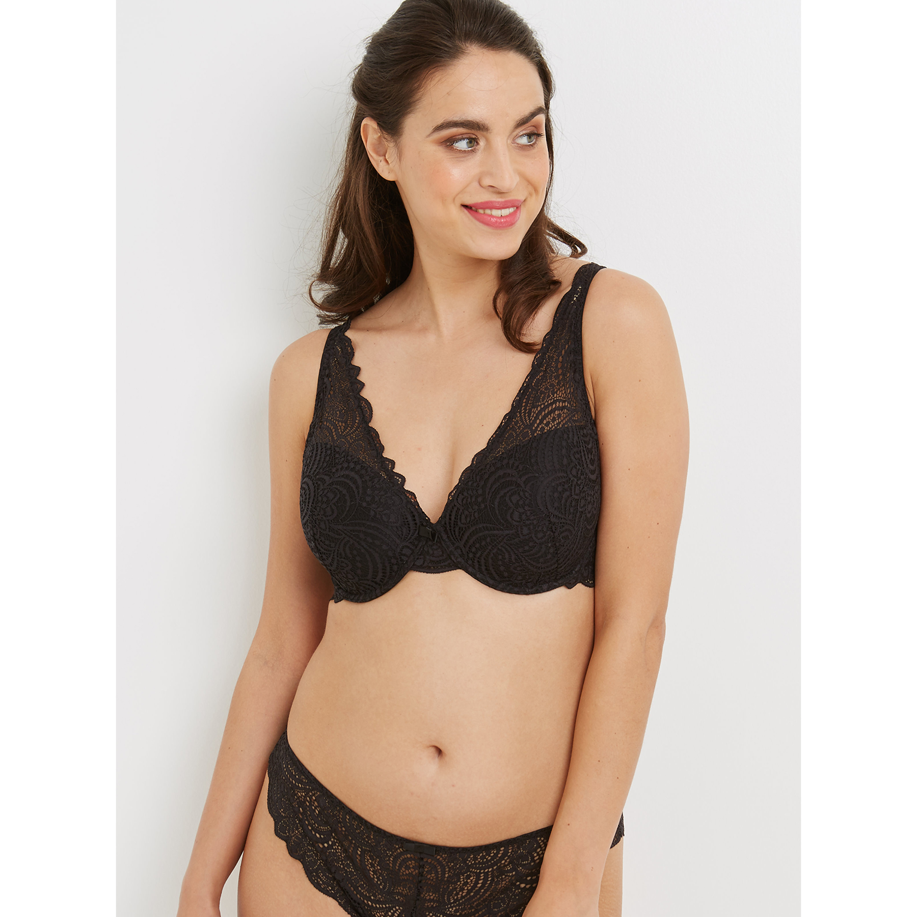 DENTELLE SOUTIEN-GORGE AMPLI FOULARD NOIR