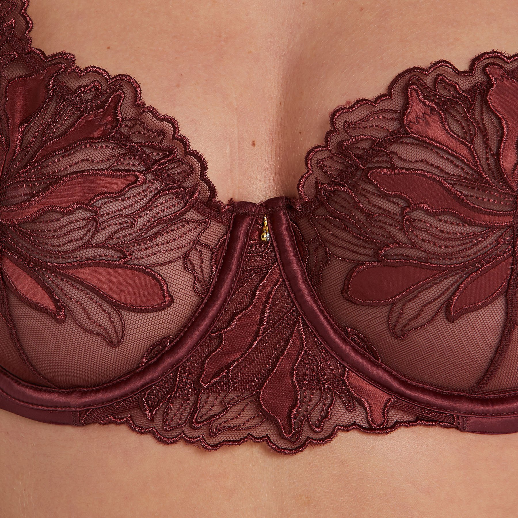 SOUTIEN-GORGE CORBEILLE TULLE BRODE MARRON