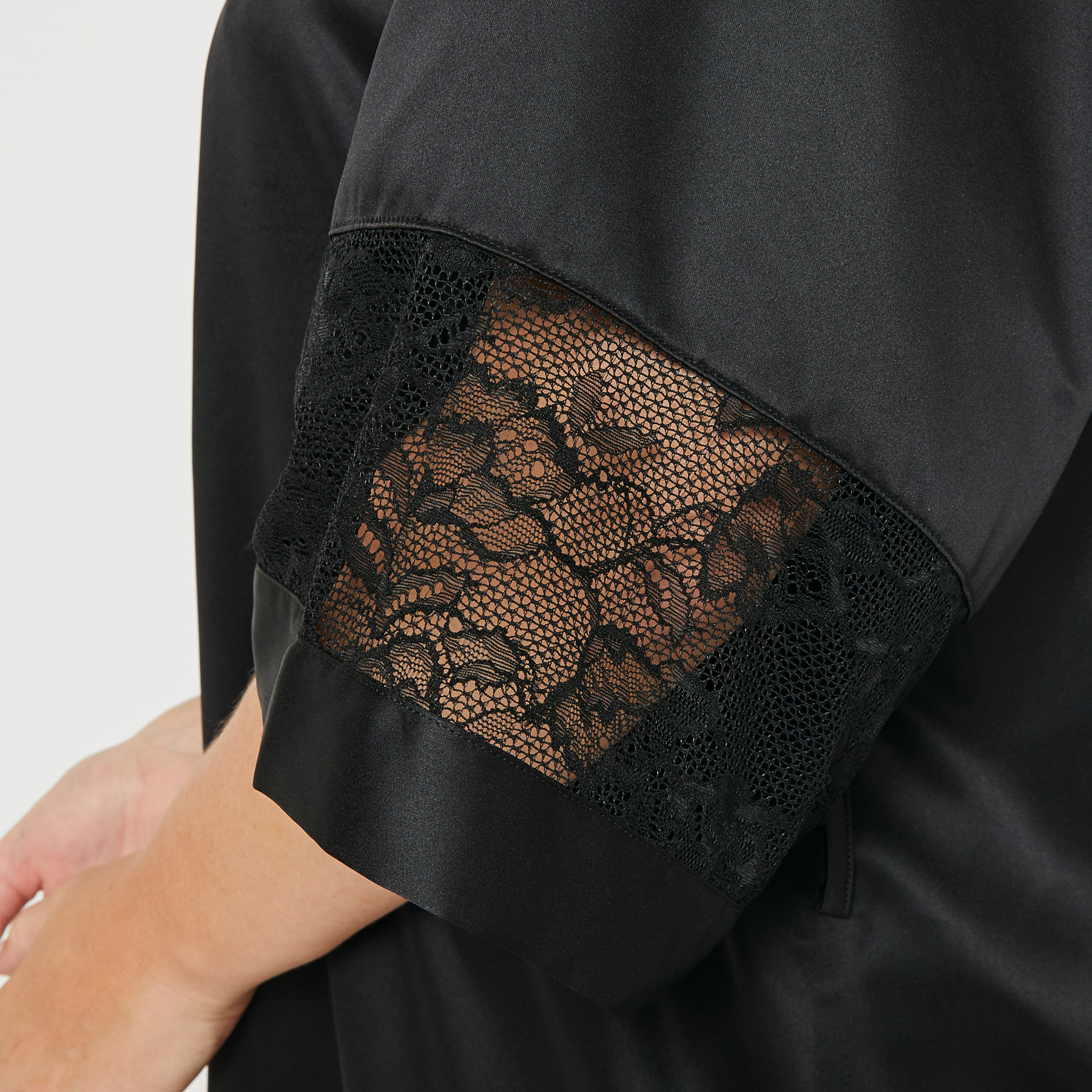 TRINITY KIMONO NOIR