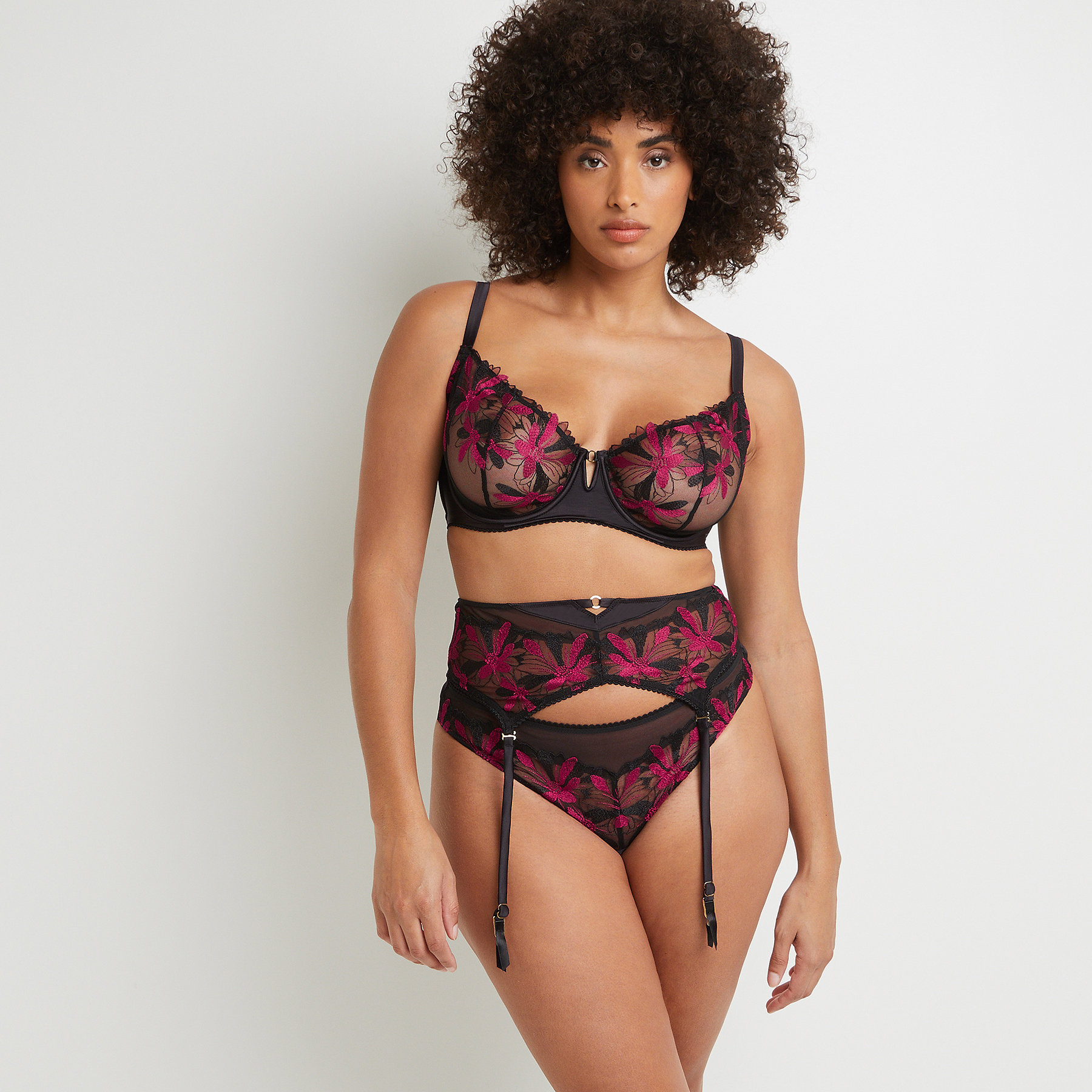 BETTY SERRE-TAILLE TULLE BRODE MULTICO NOIR