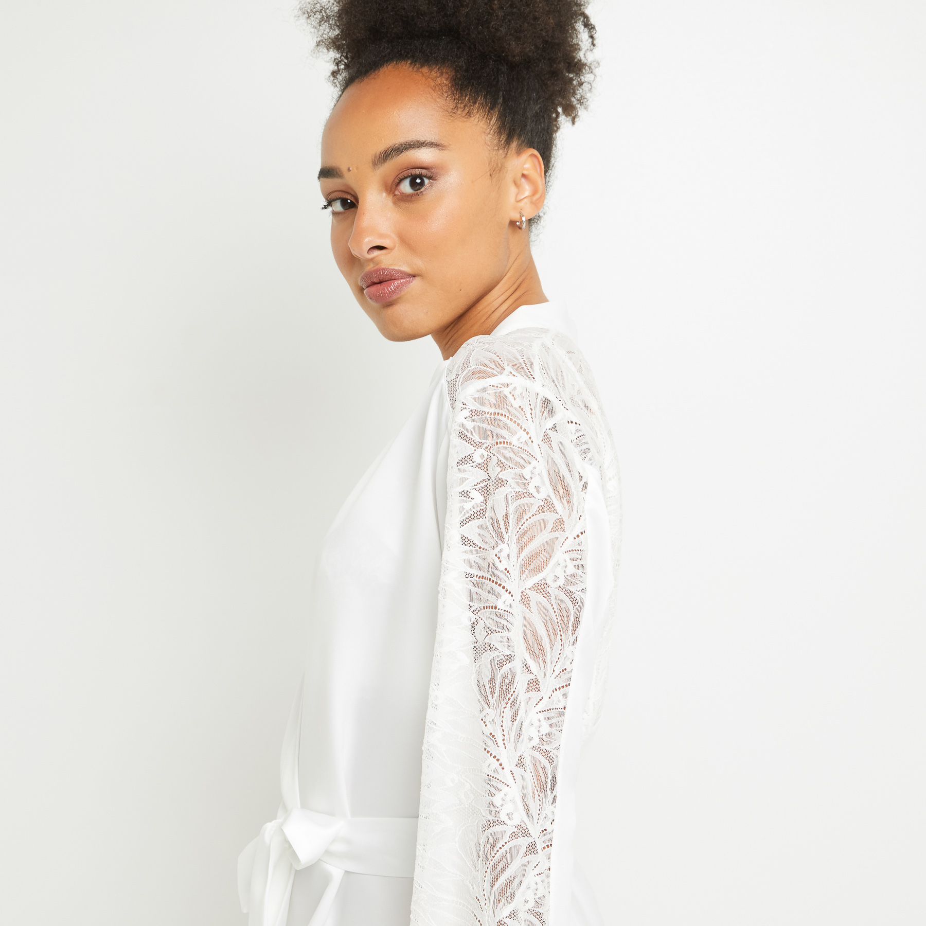 TINA DESHABILLE DENTELLE BLANC