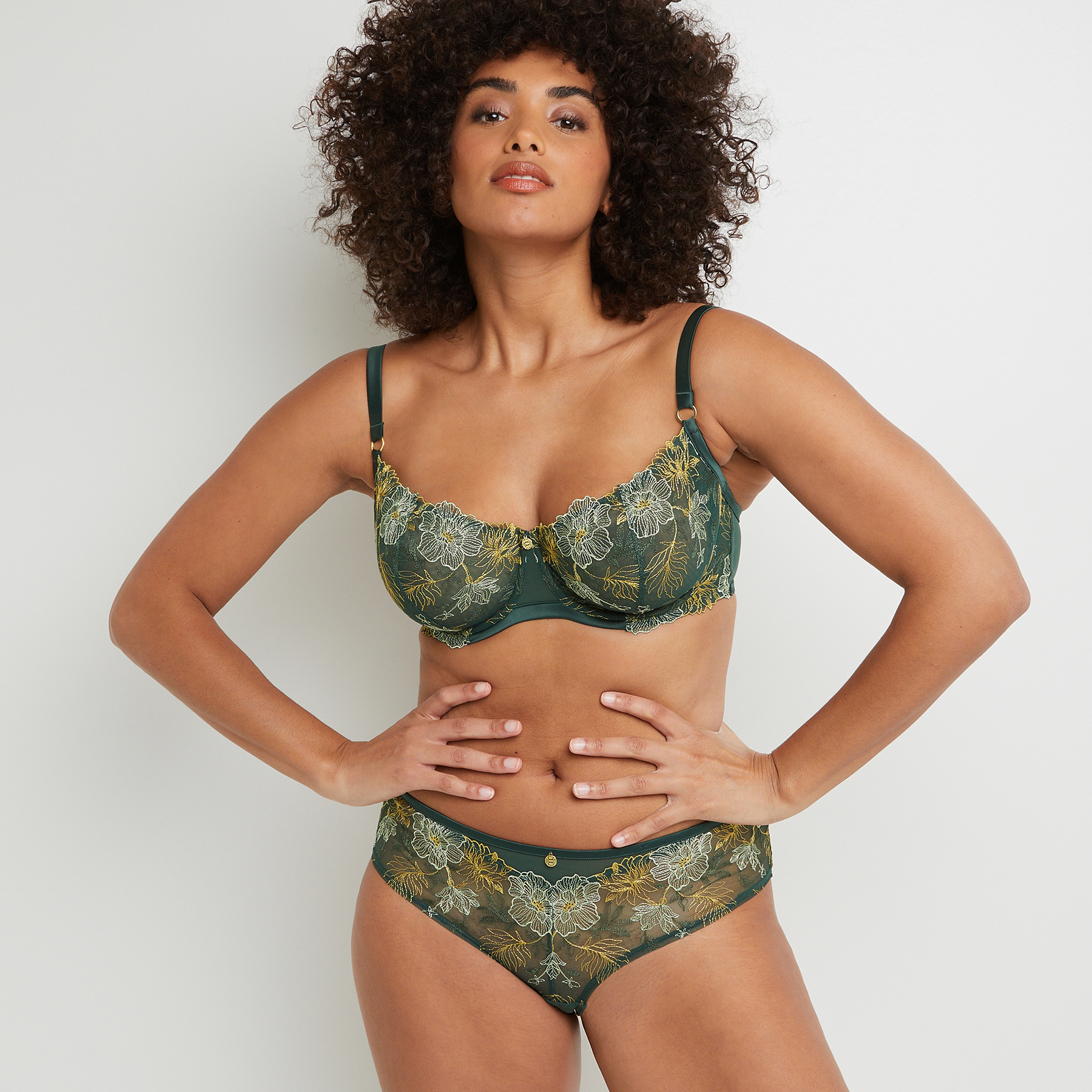 BETSY SHORTY TULLE BRODE VERT FONCE