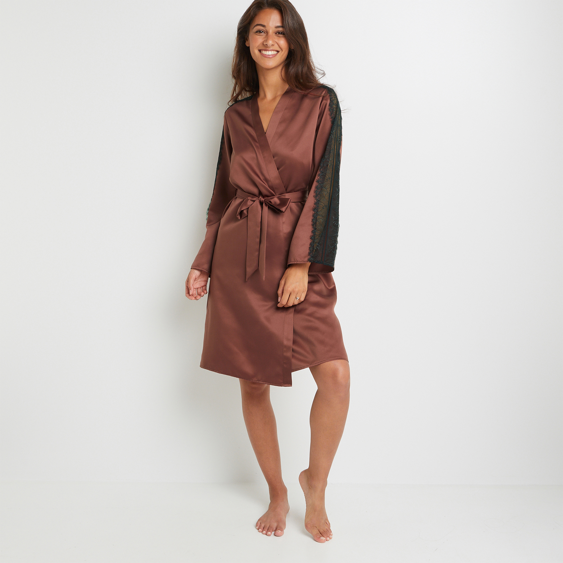 DESHABILLE SATIN NOIR/GRENAT
