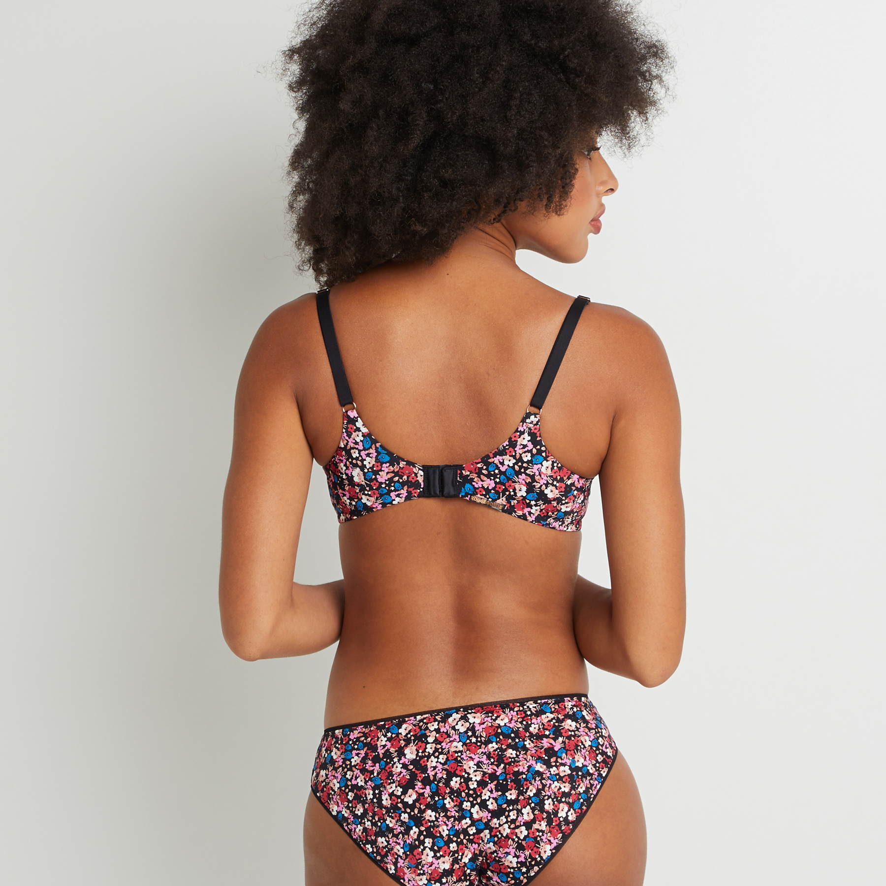 SYARA SOUTIEN-GORGE AMPLI EMBOITANT NOIR/ROSE